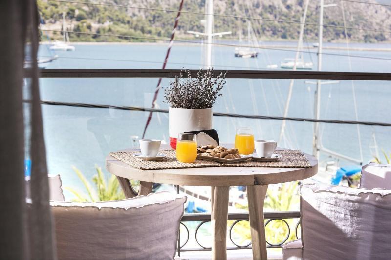 Argostoli Marina Suites Extérieur photo