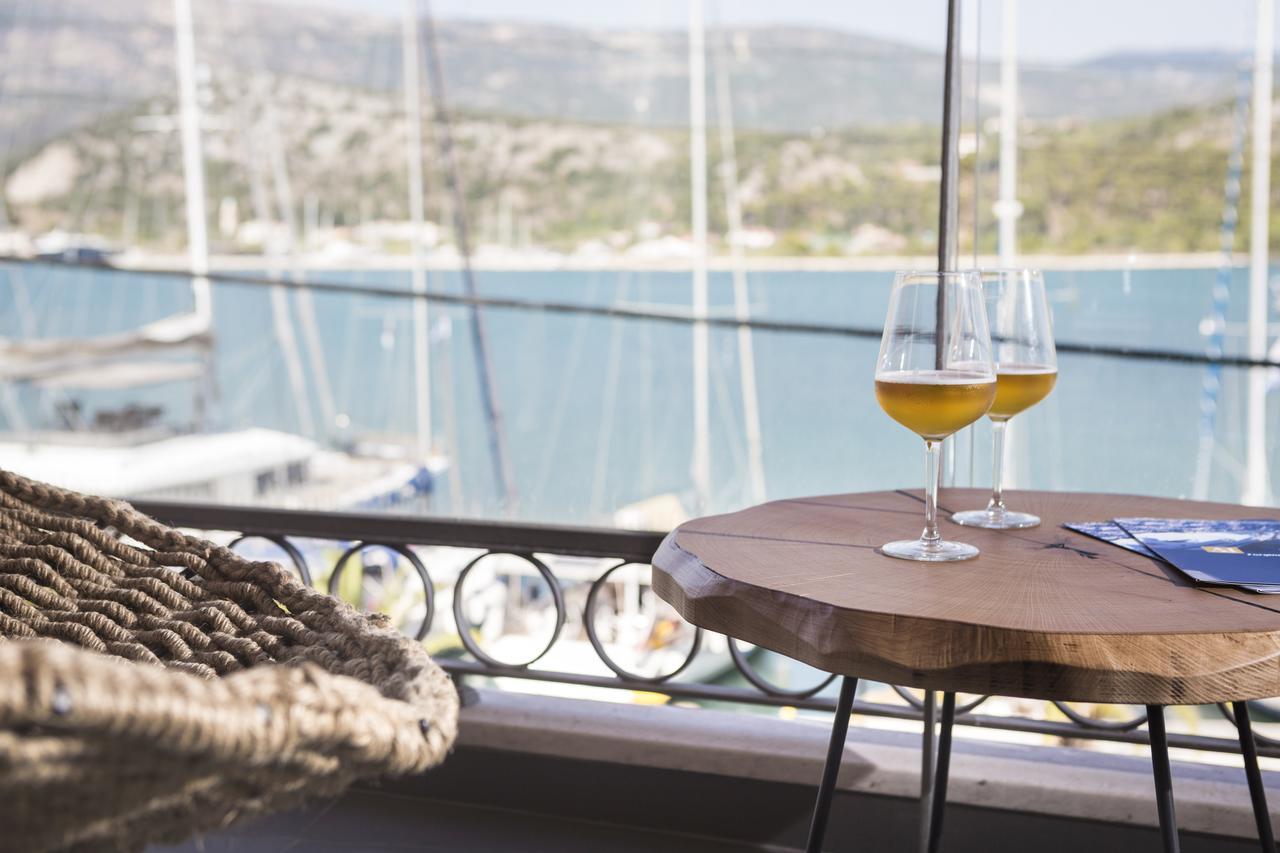 Argostoli Marina Suites Extérieur photo